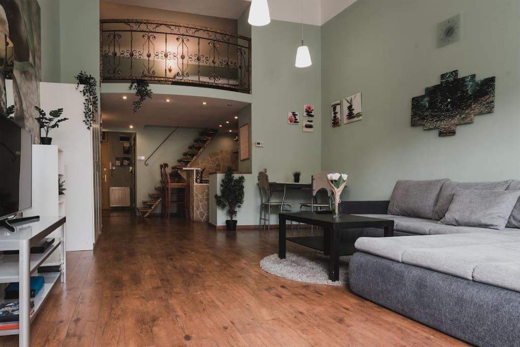 Main Street Apartment / Heart Of Bp 부다페스트 외부 사진