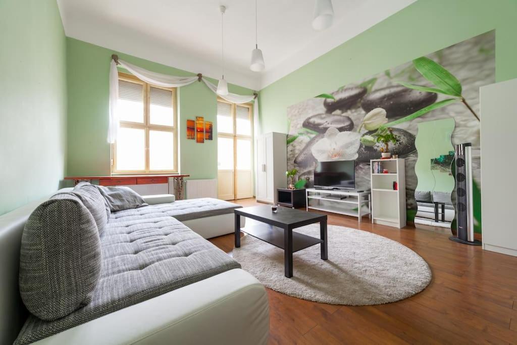 Main Street Apartment / Heart Of Bp 부다페스트 외부 사진